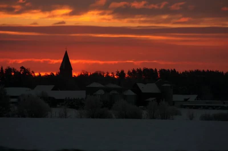 Soluppgång över Kyrkeby